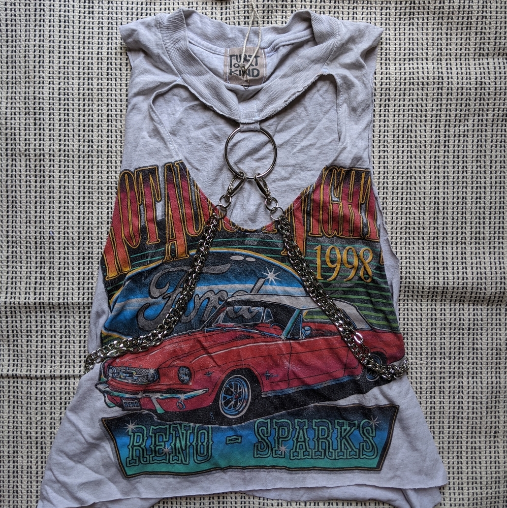 LF vintage chain cutout tank